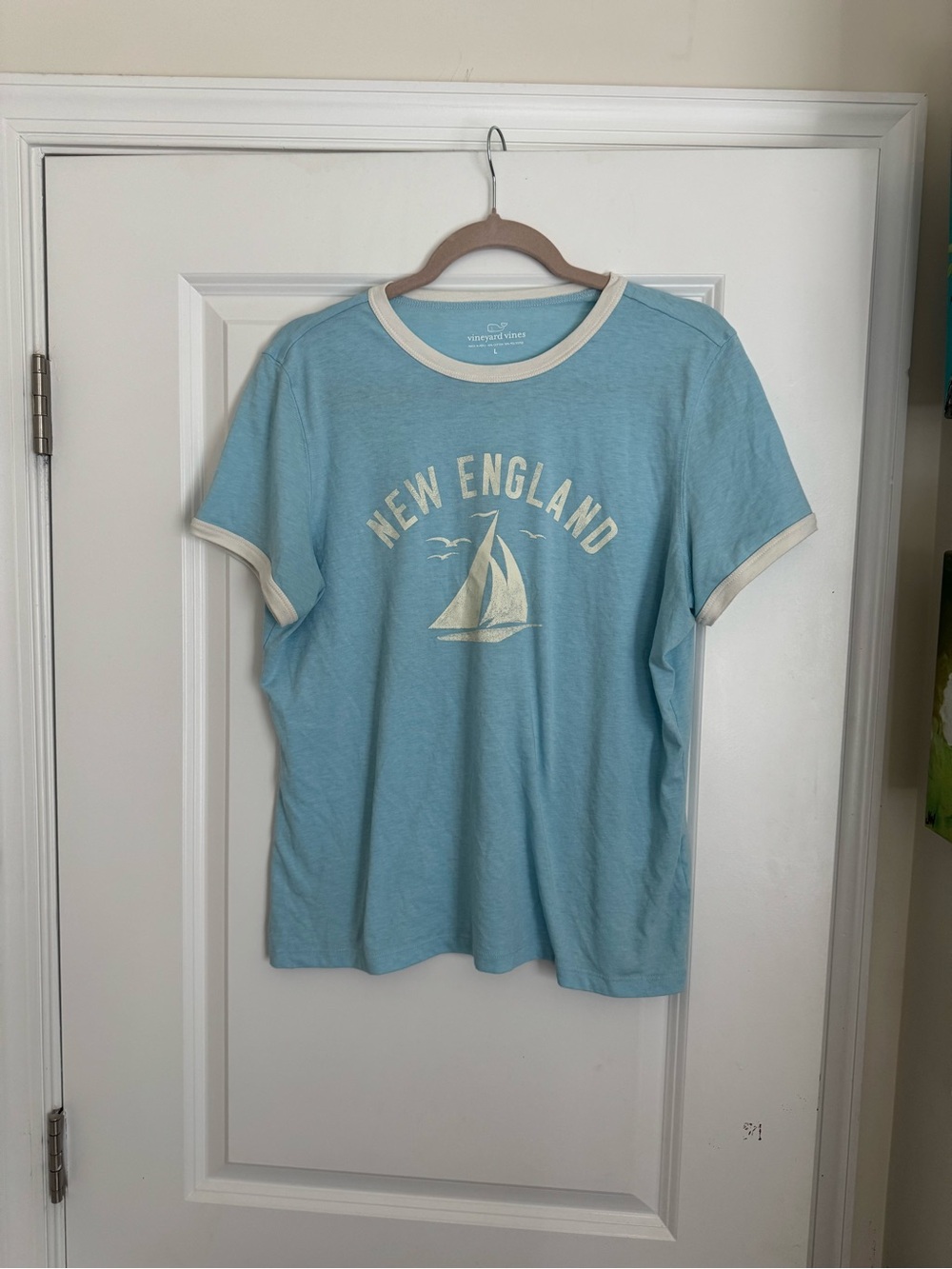 Vineyard Vines t-shirt size large